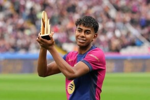 中国足协杯历年亚军榜单：山东泰山7次居首，申花3次