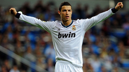 韩足晚报（2025.11.10）洪明甫如何化解最大危机