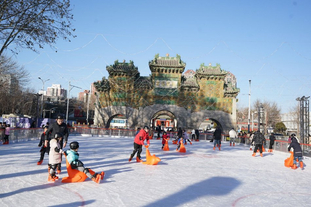 对飚！贝恩单节10分1篮板&布伦森10分2助攻