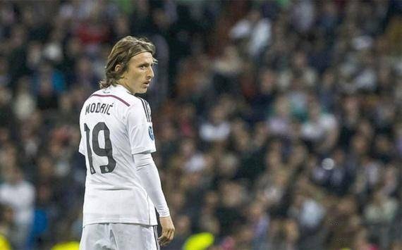 官方：摩洛哥国门布努当选非洲年度最佳门将