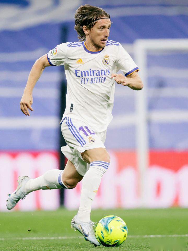 不理智，战乌兹的熊猫杯中，汪士钦职业生涯首次染红