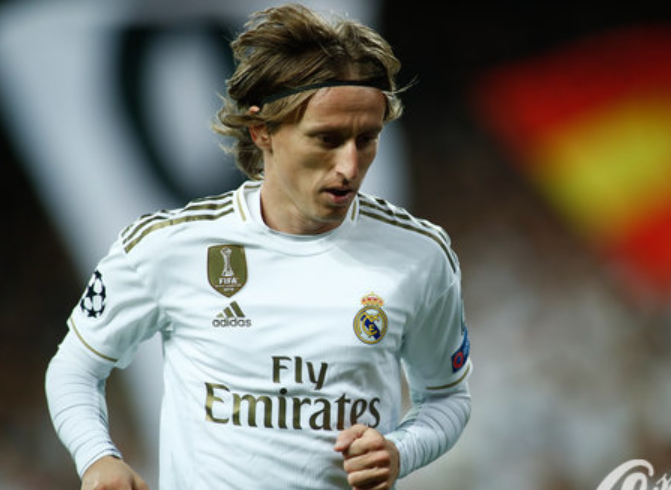 官方：麦克托米奈当选2025意大利足球盛典年度最佳球员