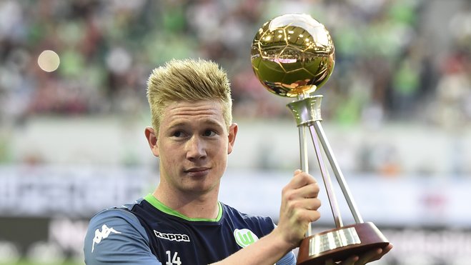 一日英超动向：曼城再具争冠实力，萨拉赫猛批斯洛特引发矛盾