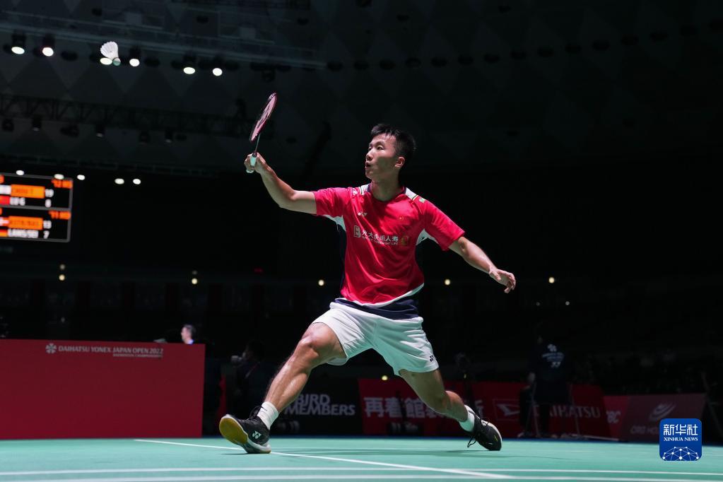 而他的下一 而他的下一