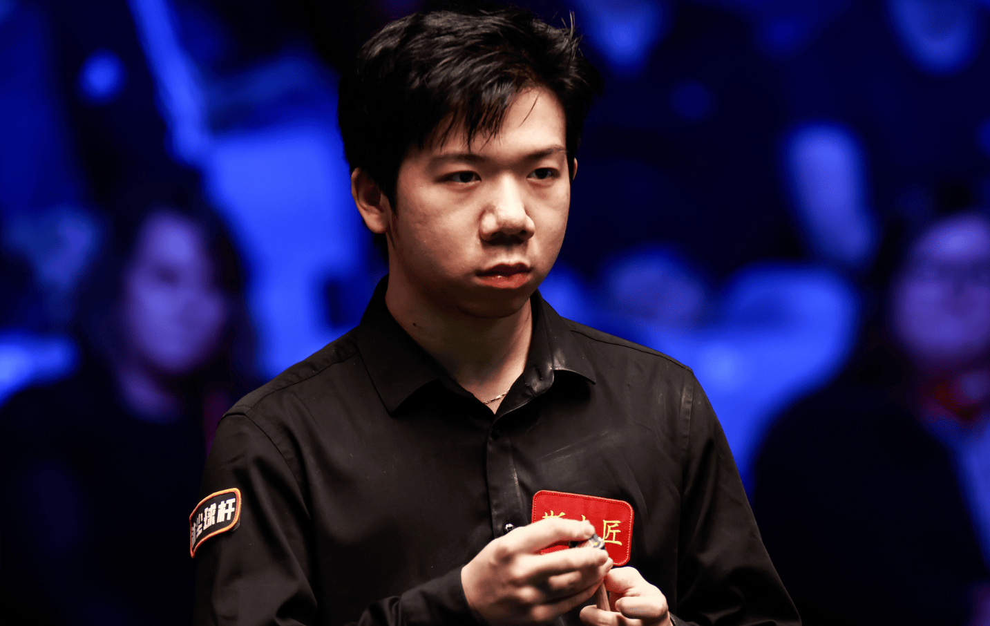 和汗水铺成 和汗水铺成